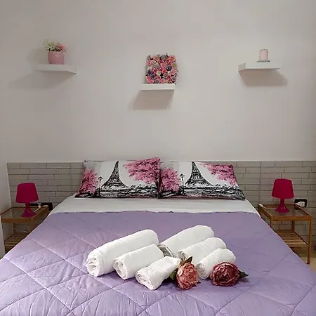 Dimora Filangieri فندق مبيت وإفطار 4*